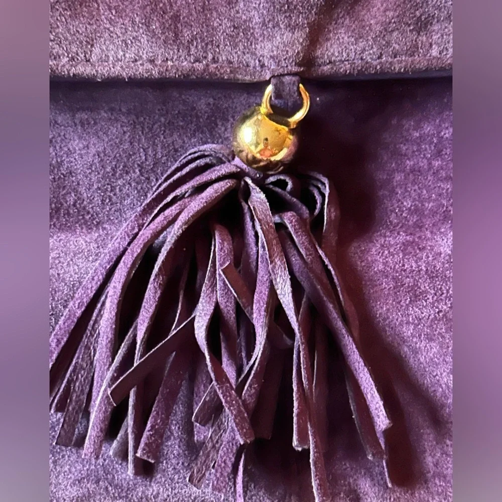 Laura Scott Deep Purple Suede Clutch with Suede Tassel- Vintage 1990’s